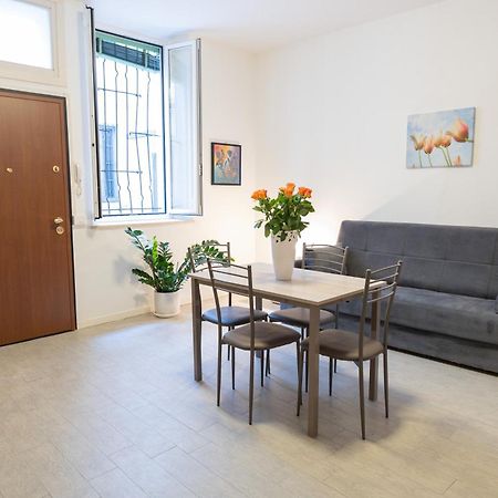 Monolocale Sguizzette Apartment Brescia Exterior photo